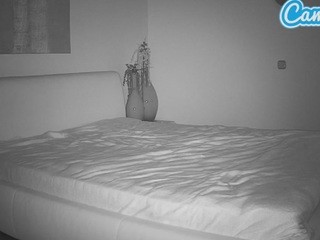 voyeurcam-julmodels-reallife-2